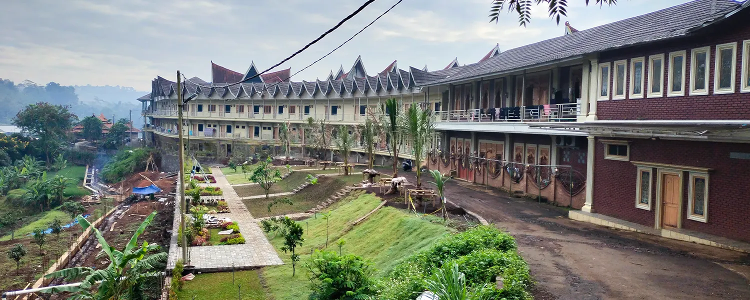 Foto Bangunan 2